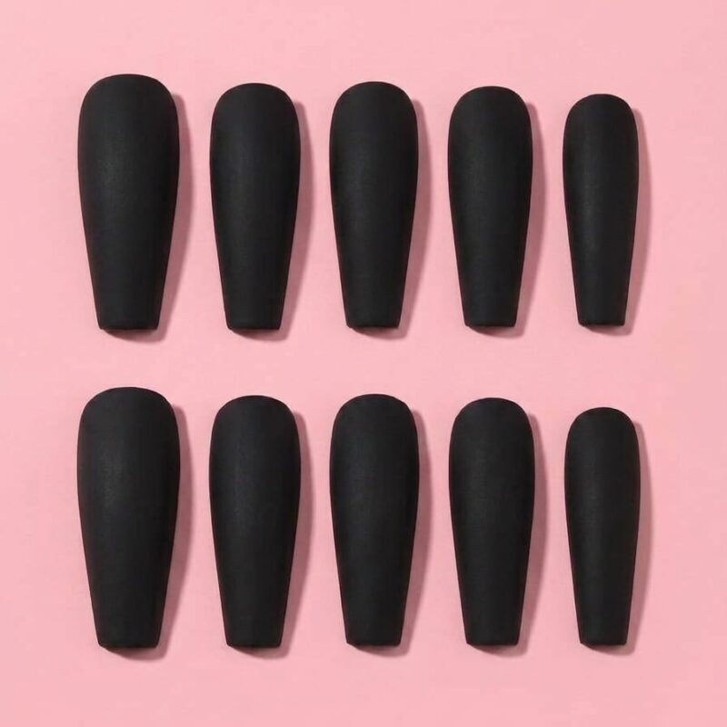 Matte Press-On Nails (Jet Black)